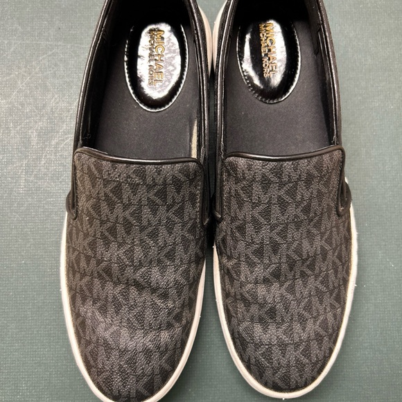 MICHAEL MICHAEL KORS Keaton Logo Slip-On Sneaker Woman’s Size 8.5 Quite Luxury - Picture 3 of 11
